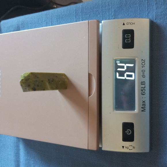 Serpentine Crystal Tower - Picture 5 of 6